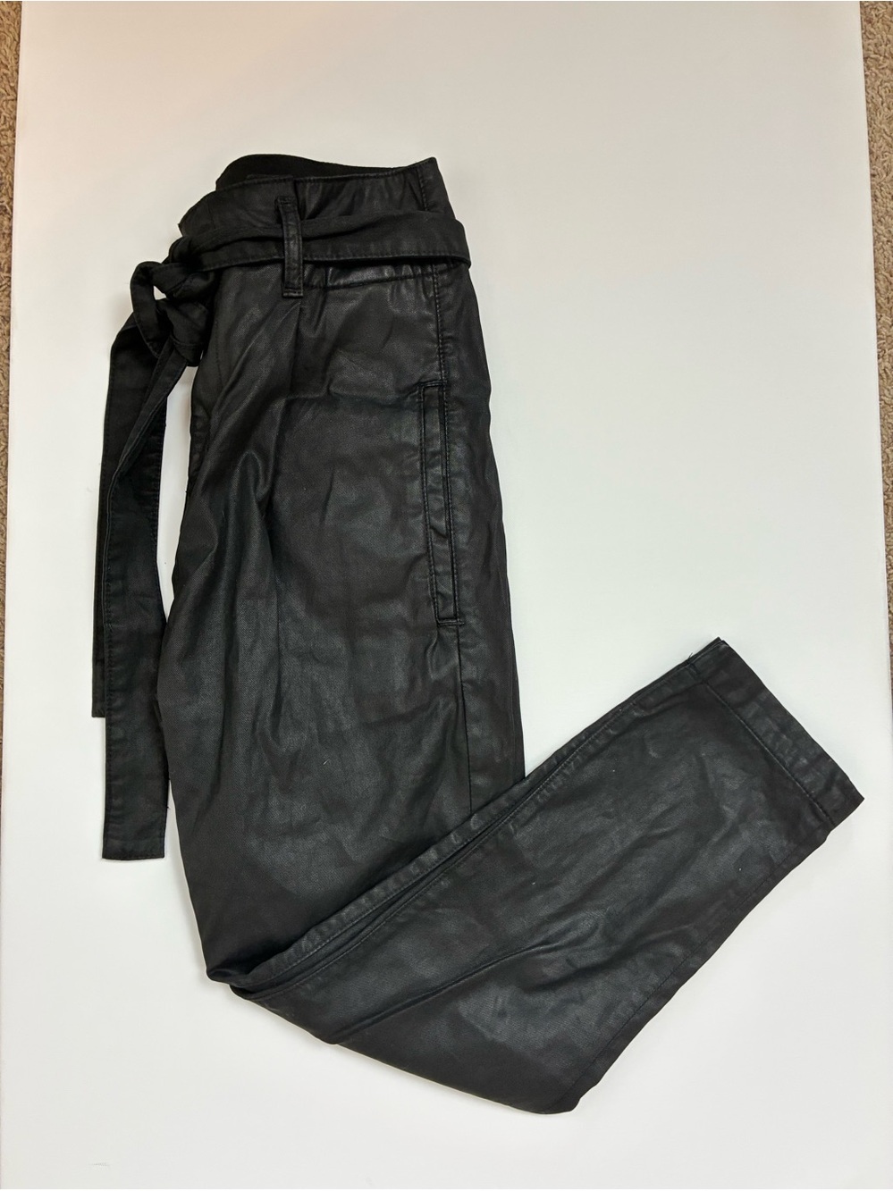 DL 1961 Susie Paper Bag High Waist Black Jeans w/Belt, great pockets